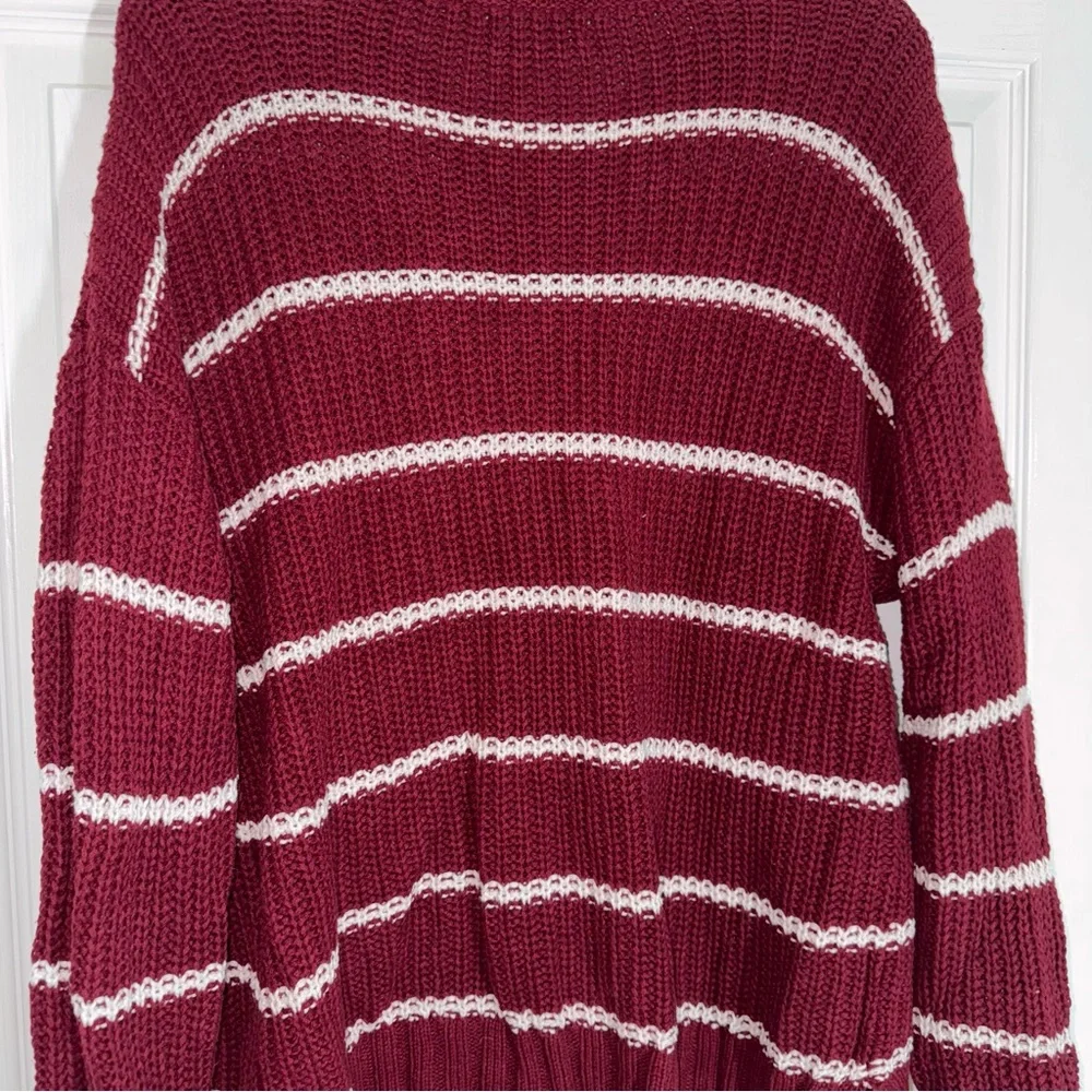 M157 American Eagle Outfitters Dark Red Burgundy Knit Sweater with White Stripes - Picture 8 of 13